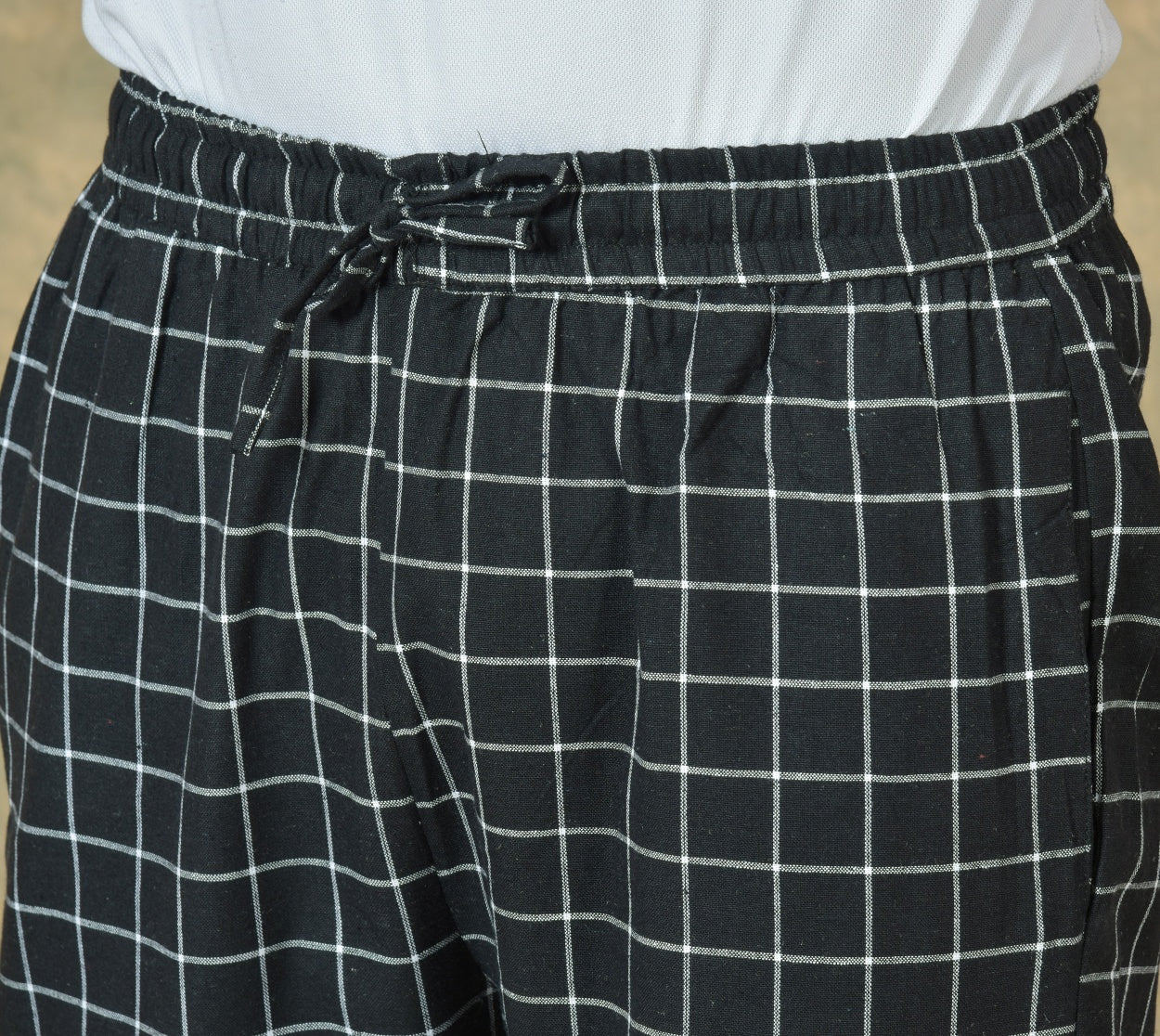 Black-White-Checks-Cotton-Handloom-Men-Pant