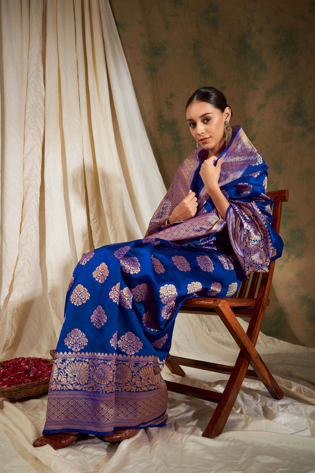 Women's Blue Colour Weaving Work Saree