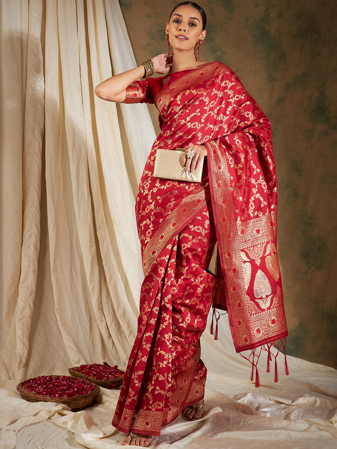 Women's Red Colour Designer Weaving Work Saree-GLRUS48084A